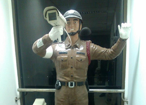 จ่าเฉย เตรียมคัมแบ็ค มีระบบตรวจจับ-ออกใบสั่งอัตโนมัติ ! จ่าเฉย เตรียมคัมแบ็ค มีระบบตรวจจับ-ออกใบสั่งอัตโนมัติ !