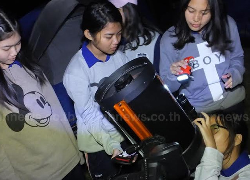 ตื่นตาตื่นใจ ฝนดาวตกเจมินิดส์ มาเป็นชุด สูงสุด 220 ดวง/ชม. ตื่นตาตื่นใจ ฝนดาวตกเจมินิดส์ มาเป็นชุด สูงสุด 220 ดวง/ชม.