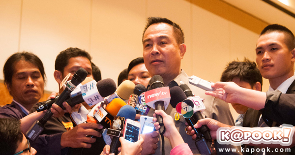 ผลสอบชี้ มือปาระเบิดศาลอาญา อาจเป็นแก๊งเดียวกับไปป์บอมหน้าพารากอน ผลสอบชี้ มือปาระเบิดศาลอาญา อาจเป็นแก๊งเดียวกับไปป์บอมหน้าพารากอน