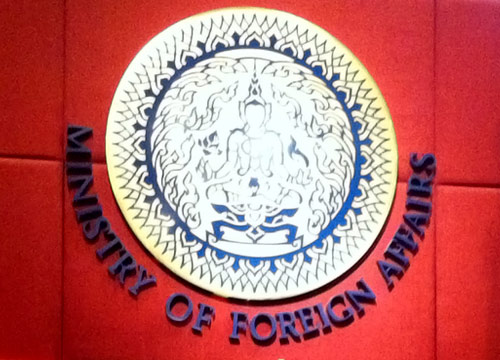 กต. เผยมีคนไทยอพยพจากเยเมนแล้ว 82 คน กต. เผยมีคนไทยอพยพจากเยเมนแล้ว 82 คน