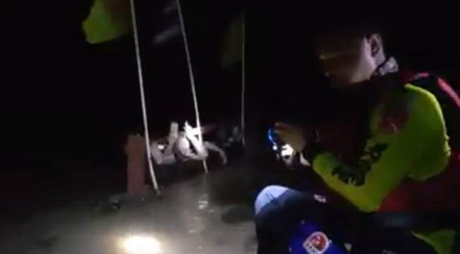 รถจมน้ำ รถจมน้ำ