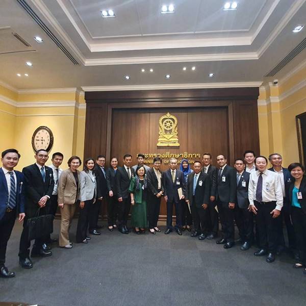 ปลื้ม สุรบถ หลีกภัย ปลื้ม สุรบถ หลีกภัย