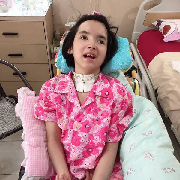 กระบะชนร้านสเต็ก กระบะชนร้านสเต็ก