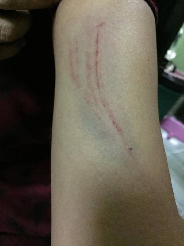 แท็กซี่ทำร้ายผู้โดยสาร แท็กซี่ทำร้ายผู้โดยสาร