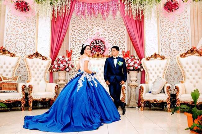 ต่างวัยแต่ใจรัก ต่างวัยแต่ใจรัก