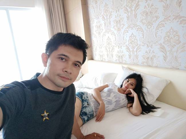 ต่างวัยแต่ใจรัก ต่างวัยแต่ใจรัก