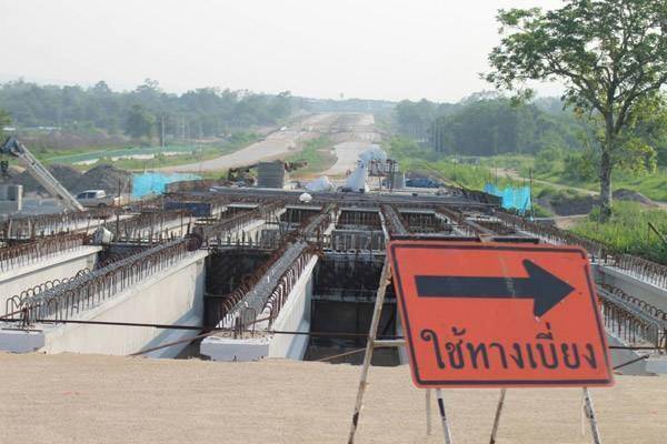 คานสะพานมอเตอร์เวย์โคราช ถล่ม คานสะพานมอเตอร์เวย์โคราช ถล่ม