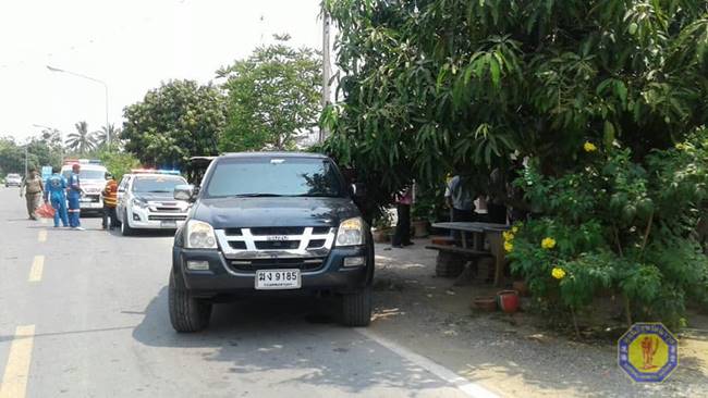 รถกระบะขับทับหัวดับ รถกระบะขับทับหัวดับ