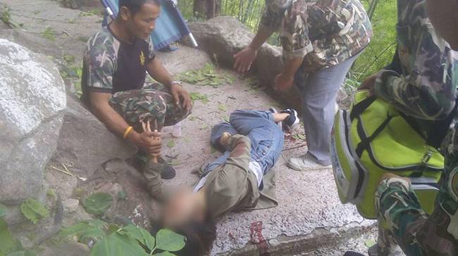 นักท่องเที่ยวผลัดตกผาแต้ม นักท่องเที่ยวผลัดตกผาแต้ม