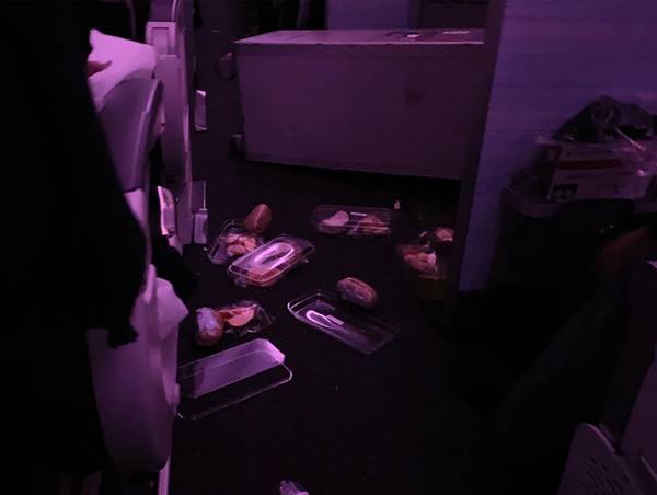 เครื่องบินตกหลุมอากาศ เครื่องบินตกหลุมอากาศ