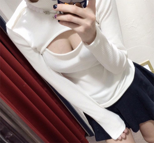 แฟชั่นใหม่ สาวญี่ปุ่นอวดเสื้อโชว์เนินอก ขาว อวบ เต็มตา แฟชั่นใหม่ สาวญี่ปุ่นอวดเสื้อโชว์เนินอก ขาว อวบ เต็มตา