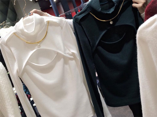 แฟชั่นใหม่ สาวญี่ปุ่นอวดเสื้อโชว์เนินอก ขาว อวบ เต็มตา แฟชั่นใหม่ สาวญี่ปุ่นอวดเสื้อโชว์เนินอก ขาว อวบ เต็มตา