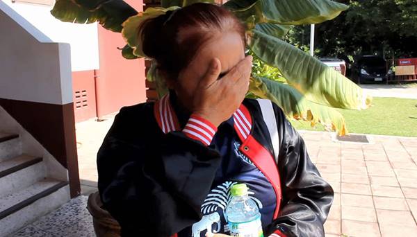 พ่อ-แม่ไอ้เก่ง รับไม่กล้าสู้หน้าครอบครัว หมอปอ โต้ฝ่ายหญิงส่งเรียน พ่อ-แม่ไอ้เก่ง รับไม่กล้าสู้หน้าครอบครัว หมอปอ โต้ฝ่ายหญิงส่งเรียน