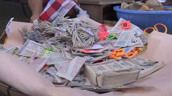 กระทงลอตเตอรี่ กระทงลอตเตอรี่