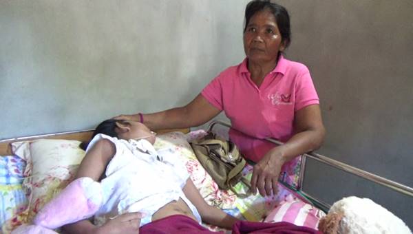 เด็กหญิงสำลักบะหมี่กึ่งสำเร็จรูป เด็กหญิงสำลักบะหมี่กึ่งสำเร็จรูป