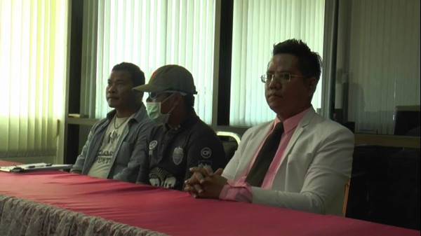 พ่อเด็ก 14 เข้าแจ้งความหนุ่มบุรีรัมย์หวยหาย พ่อเด็ก 14 เข้าแจ้งความหนุ่มบุรีรัมย์หวยหาย