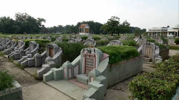 วัดพนัญเชิงฯ รื้อสุสาน วัดพนัญเชิงฯ รื้อสุสาน