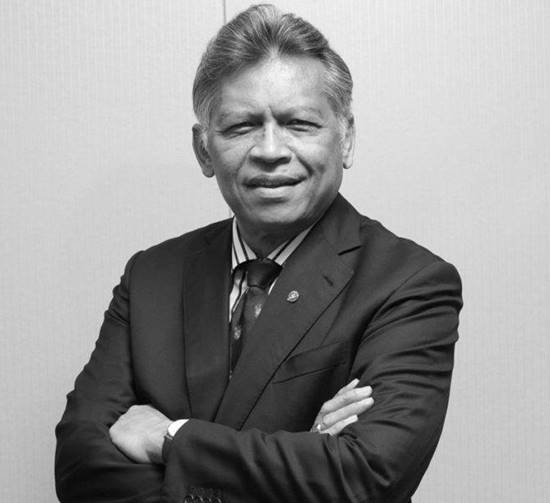 ดร.สุรินทร์ พิศสุวรรณ ดร.สุรินทร์ พิศสุวรรณ