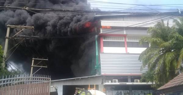 ไฟไหม้โรงงาน ไฟไหม้โรงงาน