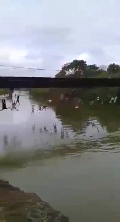 สะพานแขวนขาด สะพานแขวนขาด