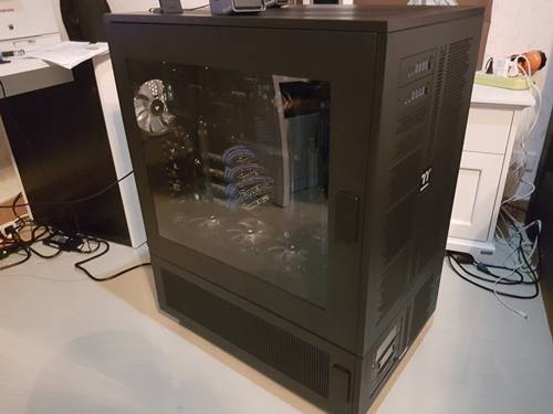 เบื้องหลังคอมพิวเตอร์ Blue Pearl สู่การจับกุม AlphaBay เว็บไซต์มืดระดับโลก เบื้องหลังคอมพิวเตอร์ Blue Pearl สู่การจับกุม AlphaBay เว็บไซต์มืดระดับโลก