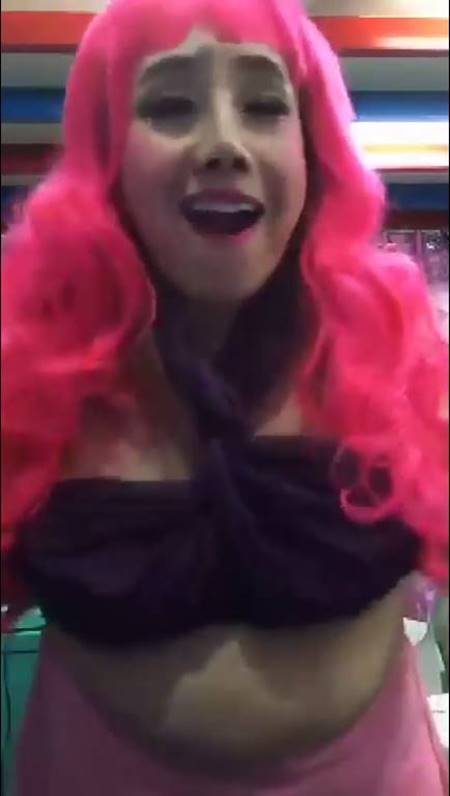 ลีน่าจัง ลีน่าจัง