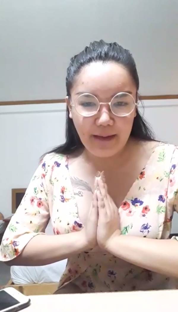 2 เน็ตไอดอลลาว 2 เน็ตไอดอลลาว