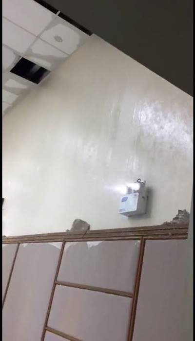 นักศึกษา ม. ดัง ระทึก ฝนตกหนักทำฝ้าร่วง...ไม่อยากจะคิดถ้ามีคนนั่งอยู่ นักศึกษา ม. ดัง ระทึก ฝนตกหนักทำฝ้าร่วง...ไม่อยากจะคิดถ้ามีคนนั่งอยู่