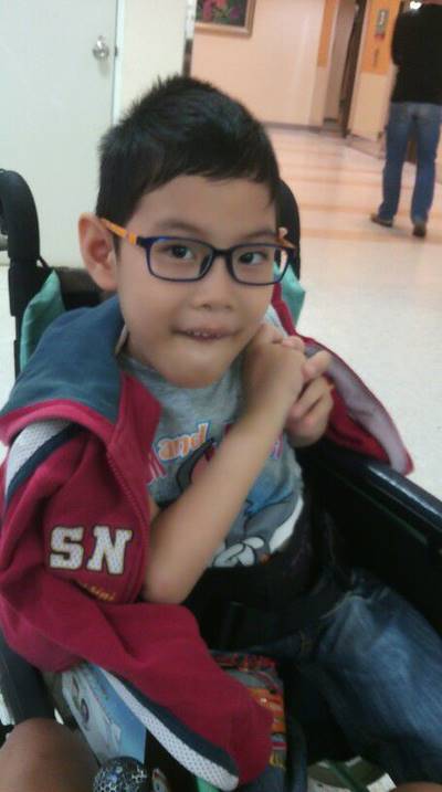 ลุงตู่ ขอบคุณ น้องเต้าอี้ ลุงตู่ ขอบคุณ น้องเต้าอี้