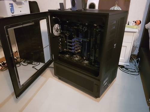 เบื้องหลังคอมพิวเตอร์ Blue Pearl สู่การจับกุม AlphaBay เว็บไซต์มืดระดับโลก เบื้องหลังคอมพิวเตอร์ Blue Pearl สู่การจับกุม AlphaBay เว็บไซต์มืดระดับโลก