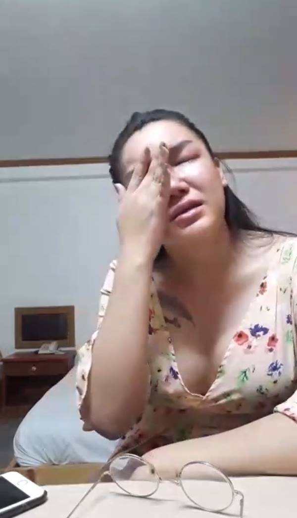 2 เน็ตไอดอลลาว 2 เน็ตไอดอลลาว