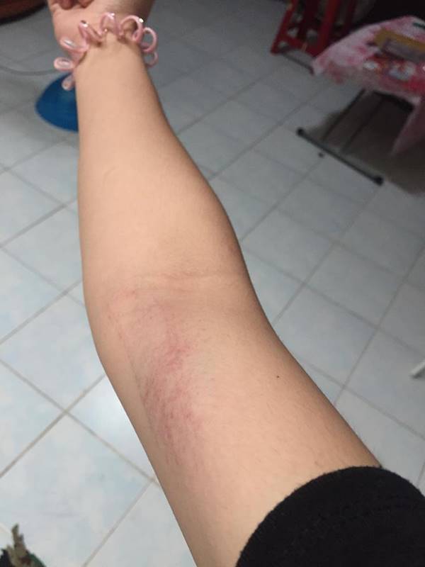 แฟนหนุ่มแอบพาชู้เข้าบ้าน แฟนหนุ่มแอบพาชู้เข้าบ้าน