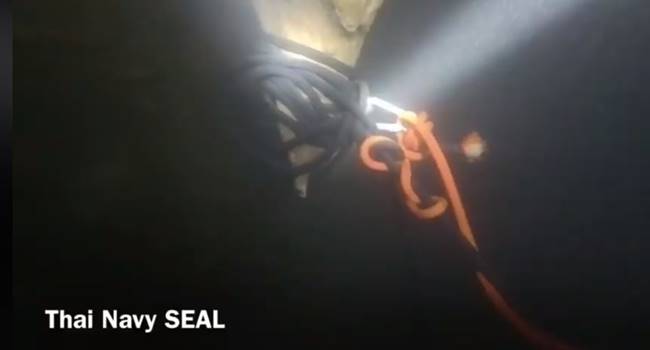 คลิปดำน้ำช่วย 13 หมูป่า คลิปดำน้ำช่วย 13 หมูป่า