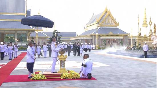 ถวายสักการะพระบรมศพ ถวายสักการะพระบรมศพ