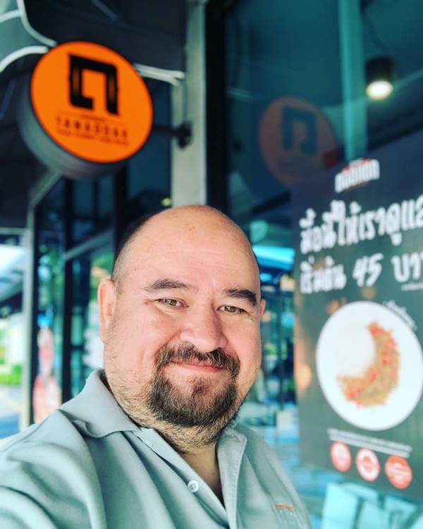 หม่อมถนัดแดก หม่อมถนัดแดก