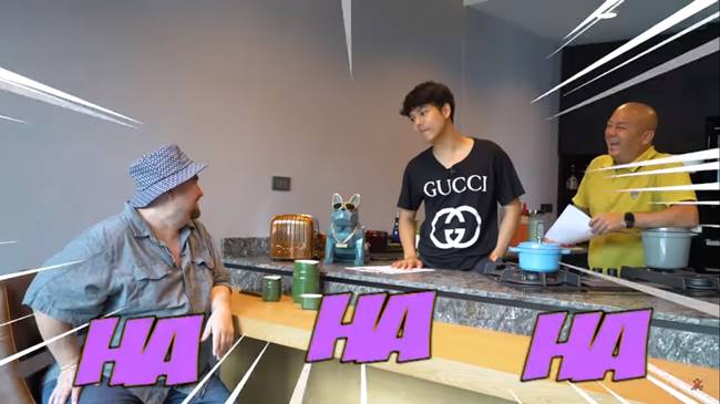 หม่อมถนัดแดก หม่อมถนัดแดก