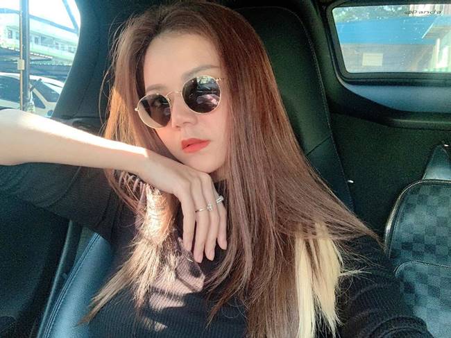 จ๊ะ อาร์สยาม จ๊ะ อาร์สยาม