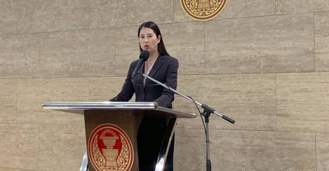 ปารีณา ไกรคุปต์ ปารีณา ไกรคุปต์