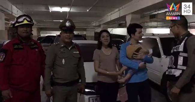 เด็กติดในรถ เด็กติดในรถ