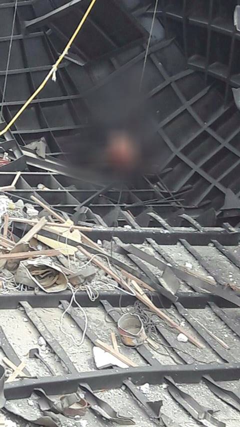 ด่วน ! เกิดเหตุแก๊สระเบิดที่อู่ต่อเรือ จ.อยุธยา เสียชีวิตแล้ว 4 ราย ด่วน ! เกิดเหตุแก๊สระเบิดที่อู่ต่อเรือ จ.อยุธยา เสียชีวิตแล้ว 4 ราย