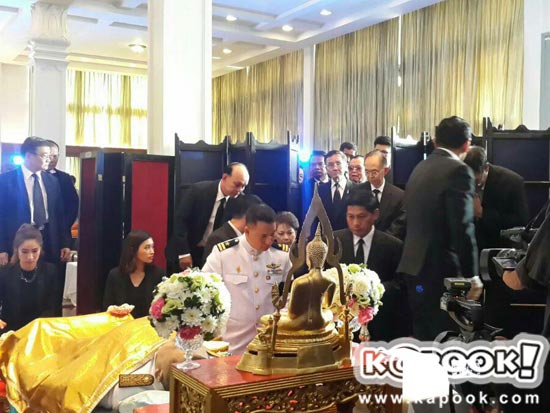 บรรหาร ศิลปอาชา ถึงแก่อนิจกรรม ญาติเคลื่อนศพไปวัดเทพศิรินทราวาสแล้ว บรรหาร ศิลปอาชา ถึงแก่อนิจกรรม ญาติเคลื่อนศพไปวัดเทพศิรินทราวาสแล้ว