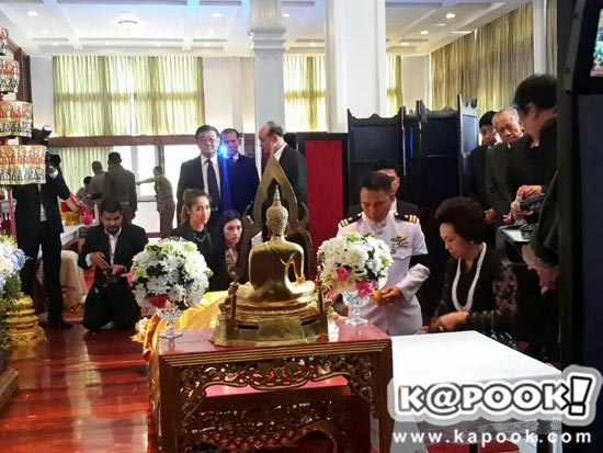 บรรหาร ศิลปอาชา ถึงแก่อนิจกรรม ญาติเคลื่อนศพไปวัดเทพศิรินทราวาสแล้ว บรรหาร ศิลปอาชา ถึงแก่อนิจกรรม ญาติเคลื่อนศพไปวัดเทพศิรินทราวาสแล้ว