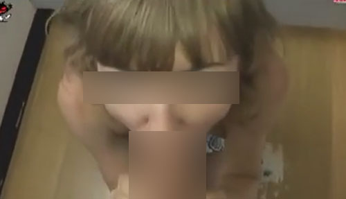 ผงะ ! คลิปคู่รักต่างชาติเล่นเซ็กส์โจ๋งครึ่ม ในห้องลองชุดห้างโลตัส ผงะ ! คลิปคู่รักต่างชาติเล่นเซ็กส์โจ๋งครึ่ม ในห้องลองชุดห้างโลตัส