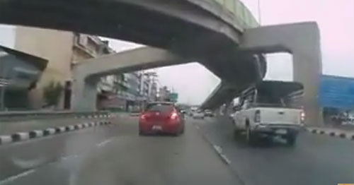 สั่งปรับ 500 บาท อดีตทหารหนุ่มยาริสจอมปาด สั่งปรับ 500 บาท อดีตทหารหนุ่มยาริสจอมปาด