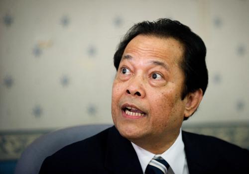 กระฉ่อนโลก ! บุกจับ บิ๊กฟีฟ่า คาโรงแรม ฐานคอร์รัปชั่น-อลวนข่าว บังยี กระฉ่อนโลก ! บุกจับ บิ๊กฟีฟ่า คาโรงแรม ฐานคอร์รัปชั่น-อลวนข่าว บังยี