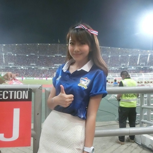 แฟนนักบอลซีเกมส์ทีมชาติไทย บอกเลยว่าไม่ธรรมดา สวยน่ารักกันทั้งนั้น แฟนนักบอลซีเกมส์ทีมชาติไทย บอกเลยว่าไม่ธรรมดา สวยน่ารักกันทั้งนั้น