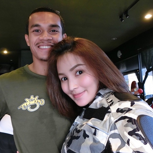 แฟนนักบอลซีเกมส์ทีมชาติไทย บอกเลยว่าไม่ธรรมดา สวยน่ารักกันทั้งนั้น แฟนนักบอลซีเกมส์ทีมชาติไทย บอกเลยว่าไม่ธรรมดา สวยน่ารักกันทั้งนั้น