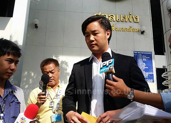 แทนทอง ธรรมวัฒนะ ขึ้นศาล คดีฟ้องขอคืนหุ้นตลาดยิ่งเจริญจากญาติ แทนทอง ธรรมวัฒนะ ขึ้นศาล คดีฟ้องขอคืนหุ้นตลาดยิ่งเจริญจากญาติ