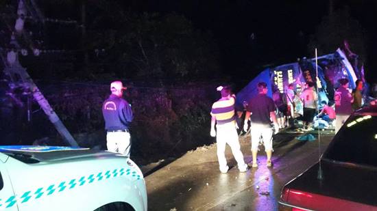 ลือ ! เลขทะเบียนอาถรรพ์ รถทัวร์ชนเสาไฟฟ้าดับ 7 ศพ หลังเกิดอบัติเหตุซ้ำ ลือ ! เลขทะเบียนอาถรรพ์ รถทัวร์ชนเสาไฟฟ้าดับ 7 ศพ หลังเกิดอบัติเหตุซ้ำ