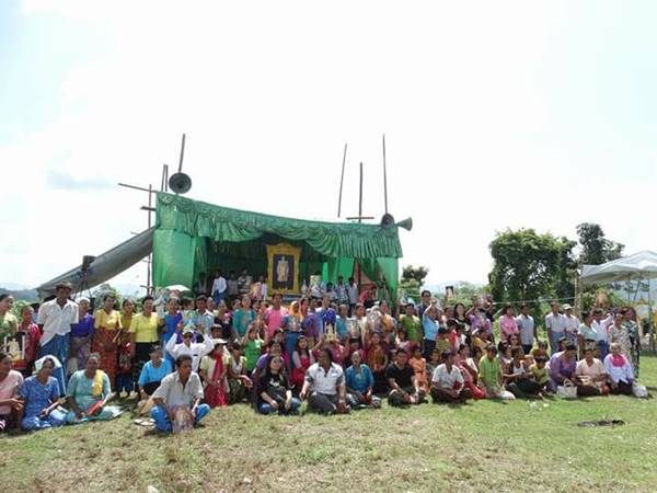 ชาวพม่าร่ำไห้ถวายอาลัย ในหลวง ร.9 ชาวพม่าร่ำไห้ถวายอาลัย ในหลวง ร.9